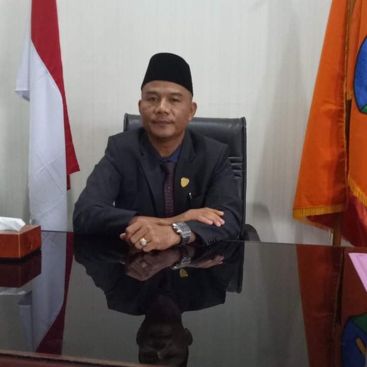 Anggota DPRD Pessel Ikal Jhonedi Kecewa Terhadap Kinerja Dinas Pendidikan dan Kebudayaan Sekarang Su