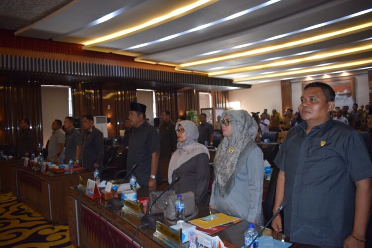 DPRD Kabupaten Pesisir Selatan Apresiasi Upaya Pemkab Dalam Pengelolaan Keuangan Yang Efektif