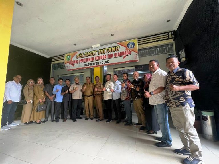 Komisi IV DPRD Pessel Dukung Pemuda dan Atlet Berprestasi