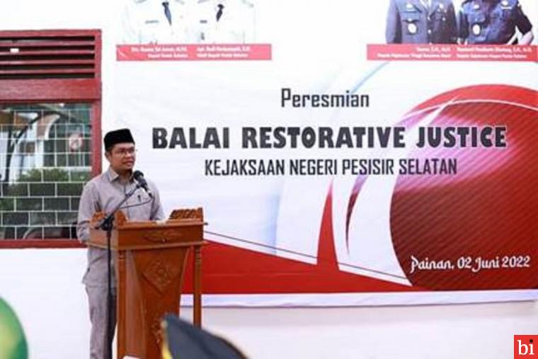 Pimpinan DPRD Pesisir Selatan Hadiri Peresmian Balai Restorasi Kejaksaan Negeri Painan